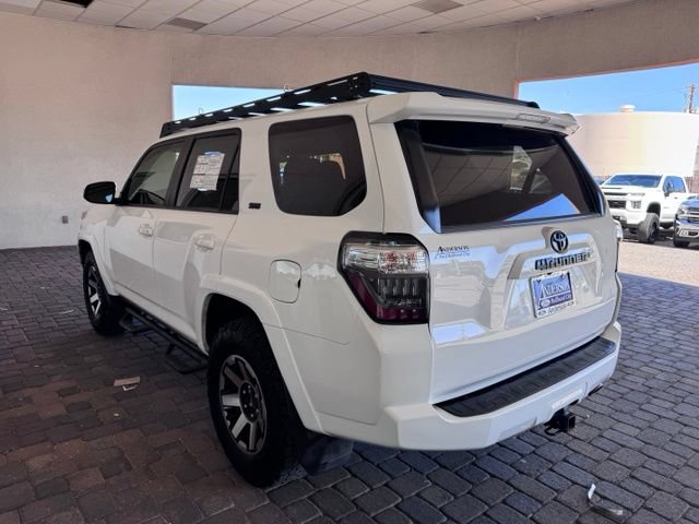 Used 2020 Toyota 4Runner SR5 AWD/4WD image 3