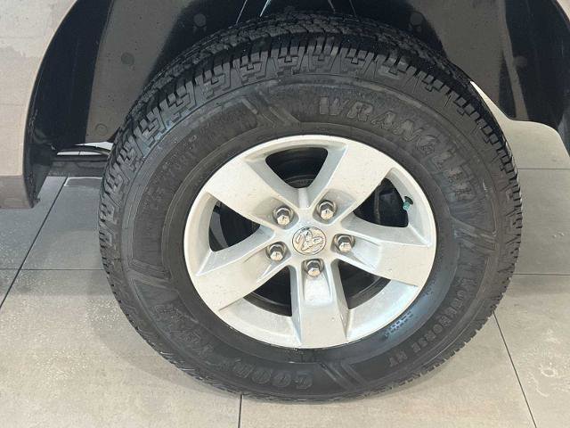 Used 2019 RAM 1500 Express AWD/4WD image 33