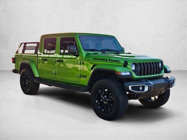 Used 2025 Jeep Gladiator Sport video 2