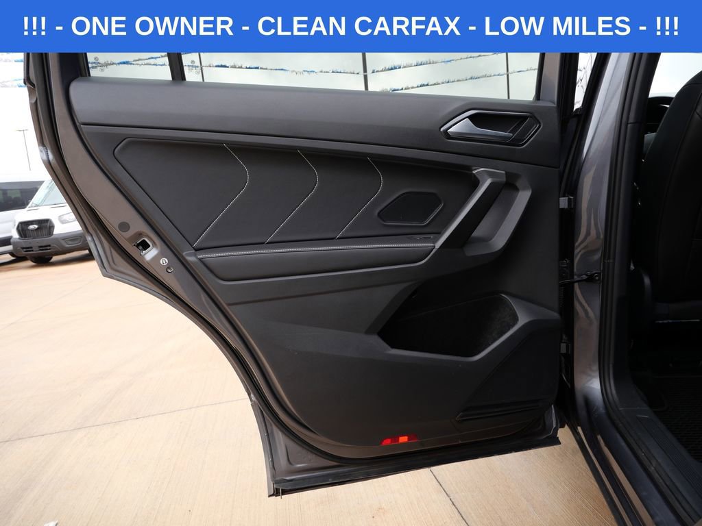 Used 2024 Volkswagen Tiguan SE R-Line image 14
