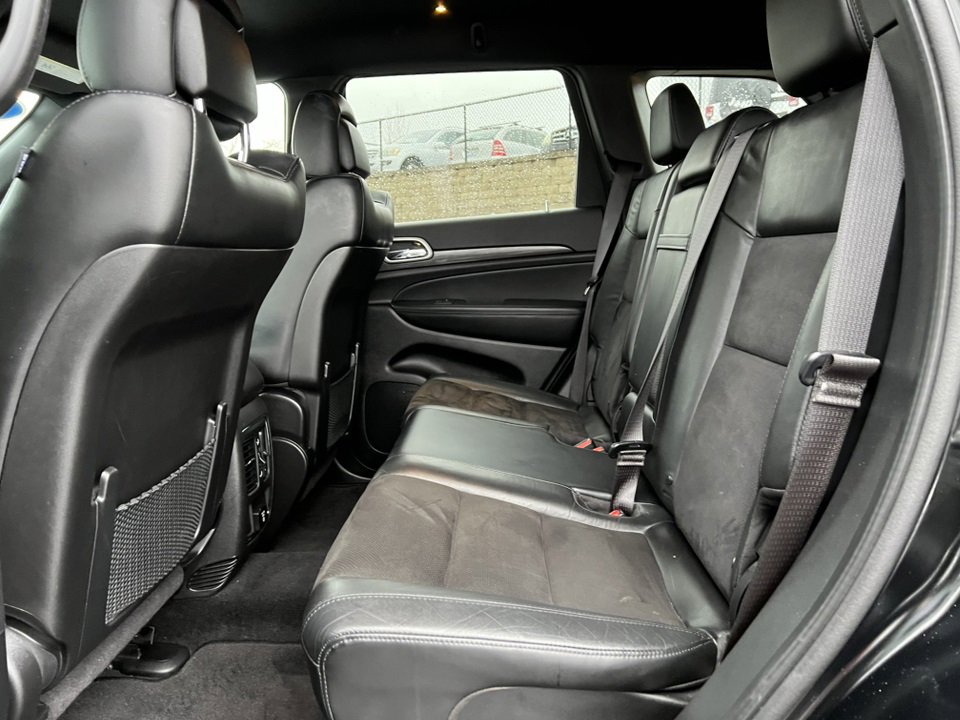 Used 2022 Jeep Grand Cherokee Laredo X image 5