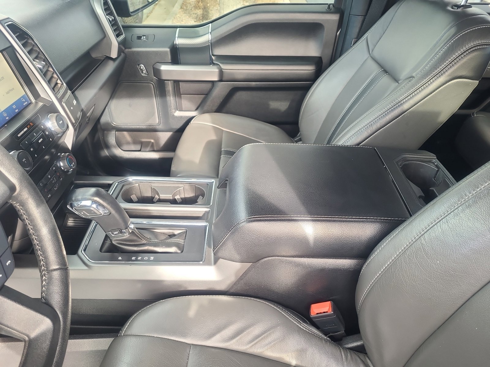 Certified 2019 Ford F150 XLT w/ Equipment Group 302A Luxury image 15