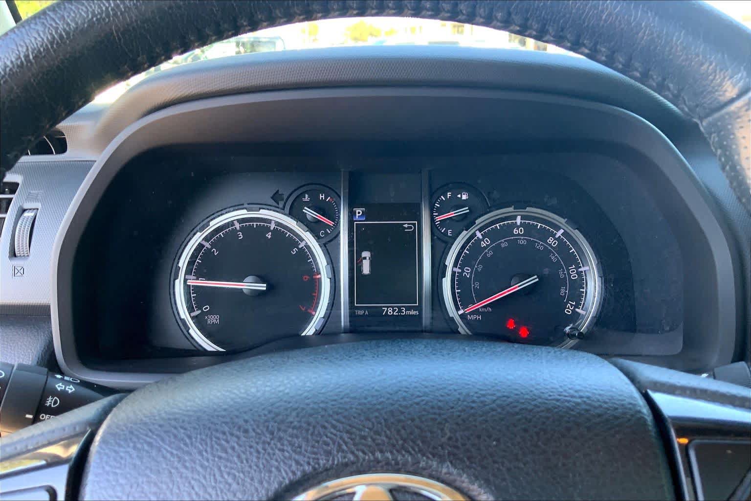 Used 2021 Toyota 4Runner Venture AWD/4WD image 26