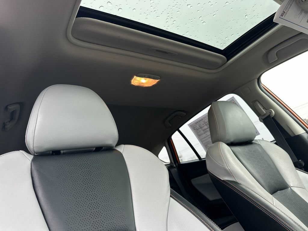 Used 2019 Subaru Crosstrek 2.0i Limited w/ Moonroof Package image 16