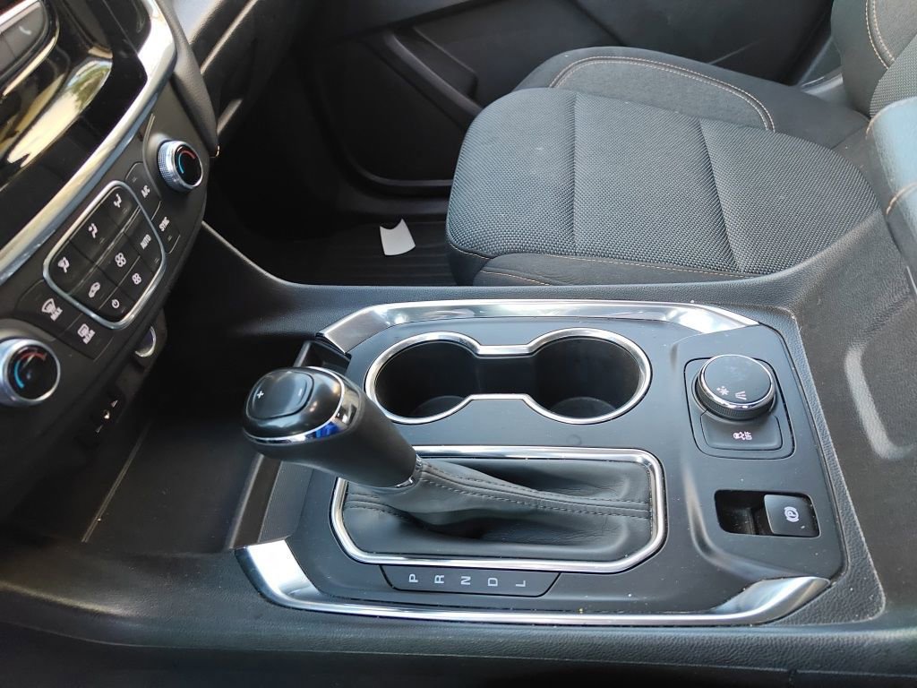 Used 2020 Chevrolet Traverse LS image 14