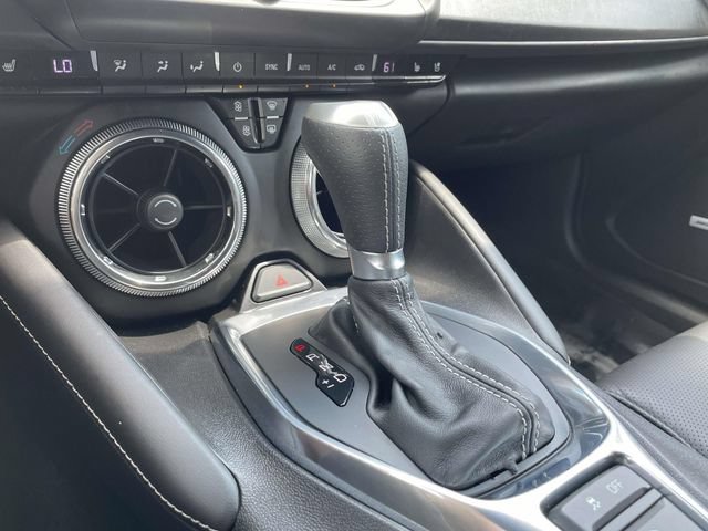 Used 2018 Chevrolet Camaro LT RWD image 25