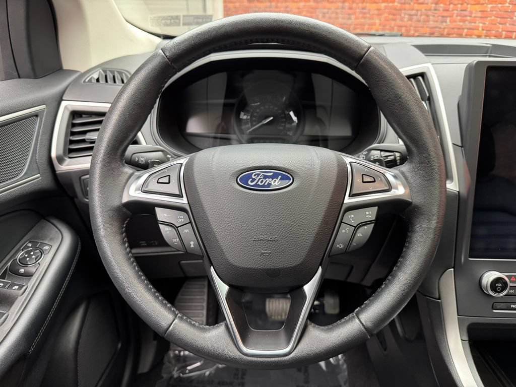 Certified 2022 Ford Edge SEL w/ Convenience Package AWD/4WD image 14