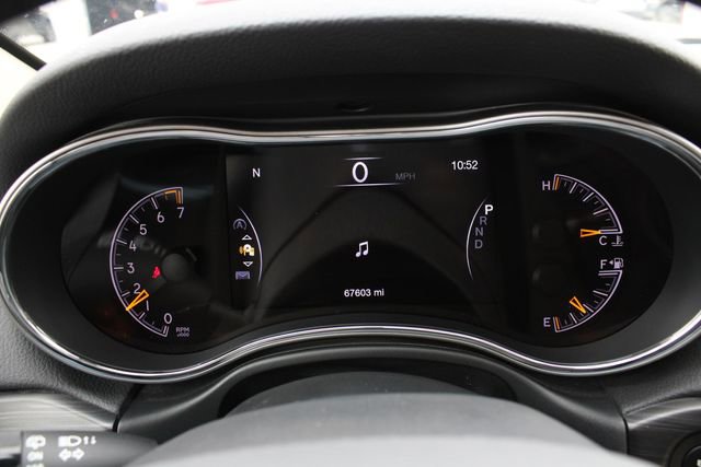 Used 2020 Jeep Grand Cherokee Limited AWD/4WD image 11