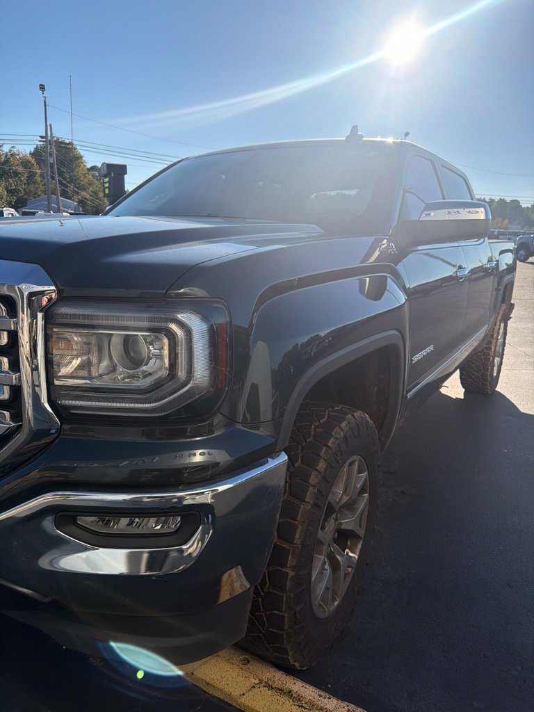 Used 2018 GMC Sierra 1500 SLT w/ SLT Premium Package