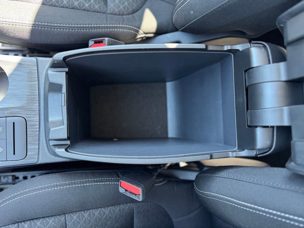 Certified 2025 Ford Escape Active AWD/4WD image 26