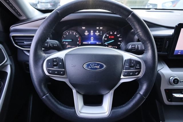 Certified 2023 Ford Explorer XLT w/ Equipment Group 202A AWD/4WD image 12