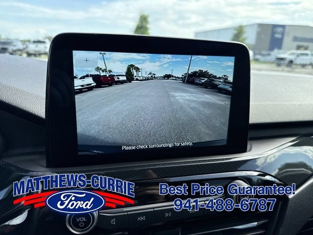 Certified 2025 Ford Escape ST-Line AWD/4WD image 17
