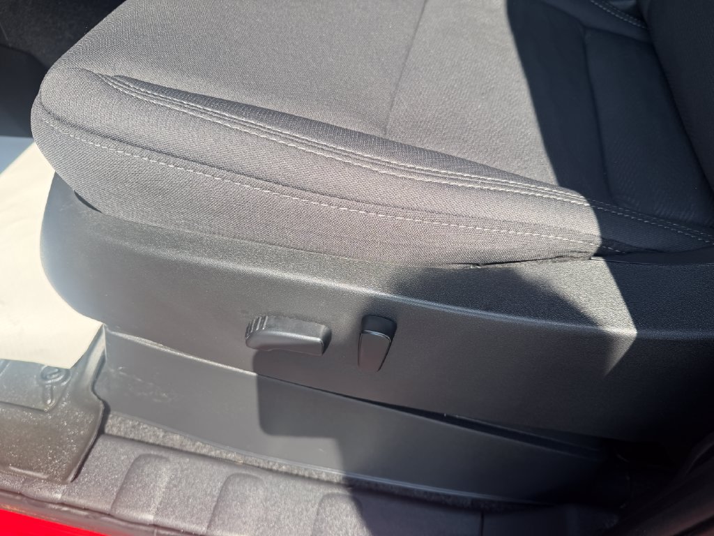 Used 2022 Nissan Frontier SV AWD/4WD image 19
