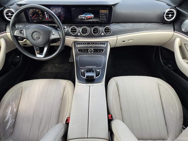 Used 2018 Mercedes-Benz E 300 4MATIC w/ Premium 2 Package image 23