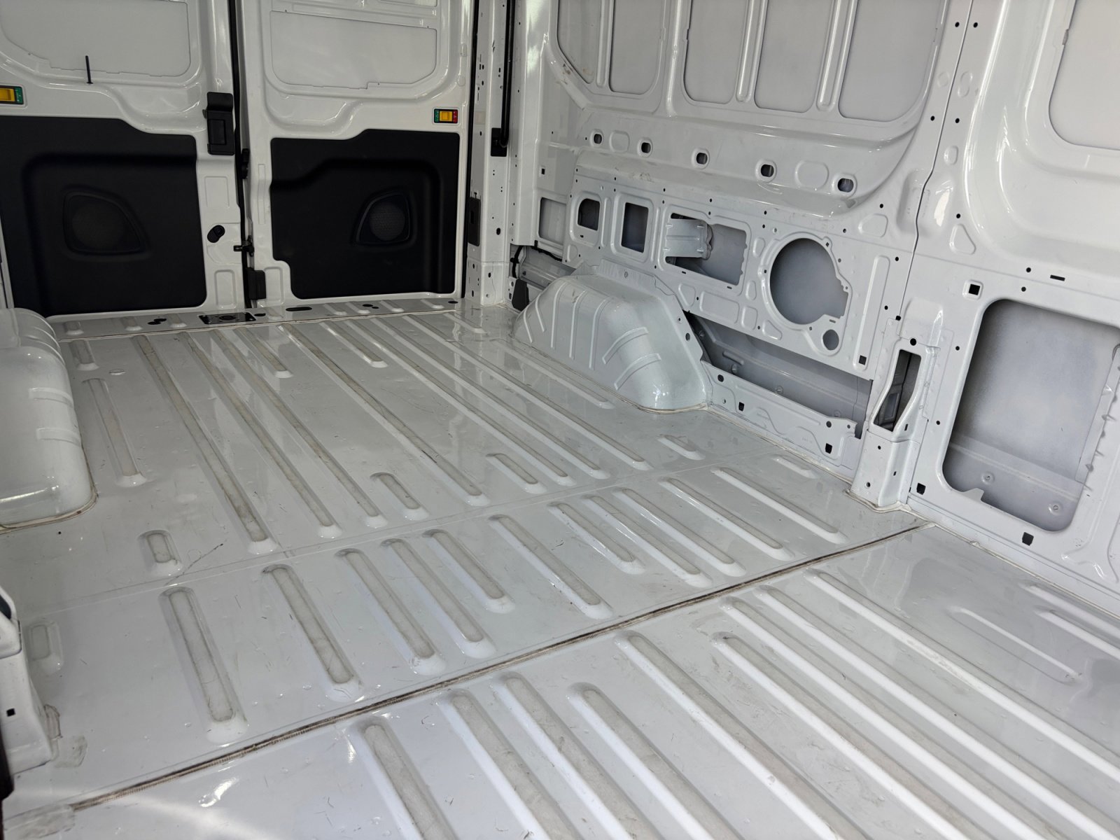 Certified 2025 Ford Transit 250 148 High Roof image 17