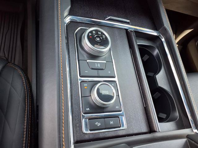 Certified 2023 Ford Expedition Platinum AWD/4WD image 15