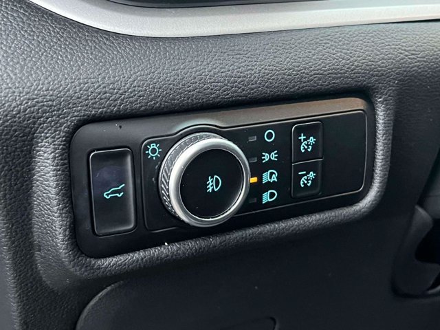 Certified 2023 Ford Explorer XLT w/ Equipment Group 202A AWD/4WD image 23