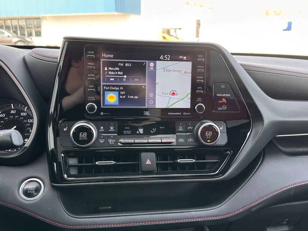 Used 2021 Toyota Highlander XSE image 34