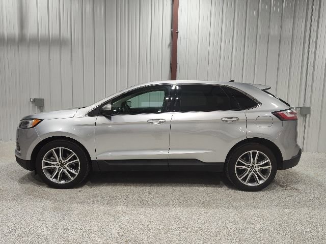 Certified 2024 Ford Edge Titanium w/ Equipment Group 301A image 7