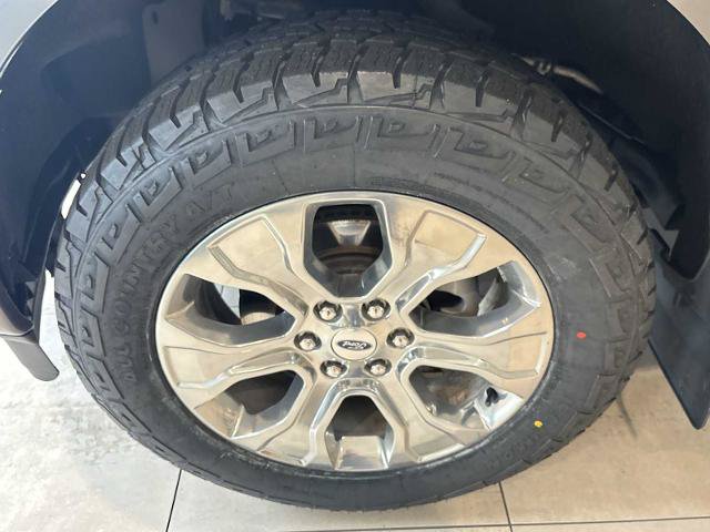 Certified 2021 Ford F150 Platinum w/ Equipment Group 701A High AWD/4WD image 32