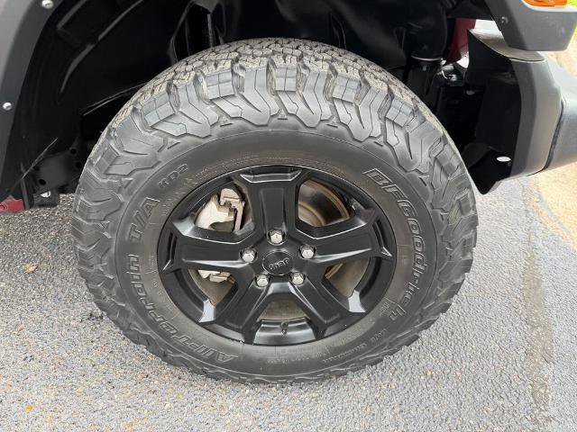 Used 2022 Jeep Wrangler Sport S AWD/4WD image 22