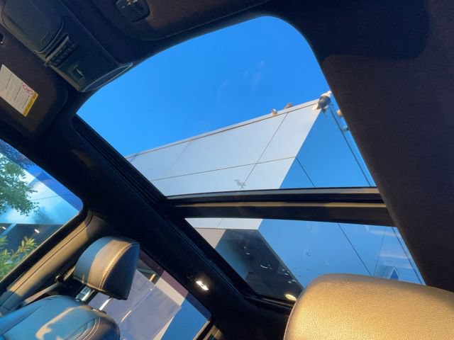 Certified 2022 Ford F350 Lariat w/ Black Appearance Package AWD/4WD image 33