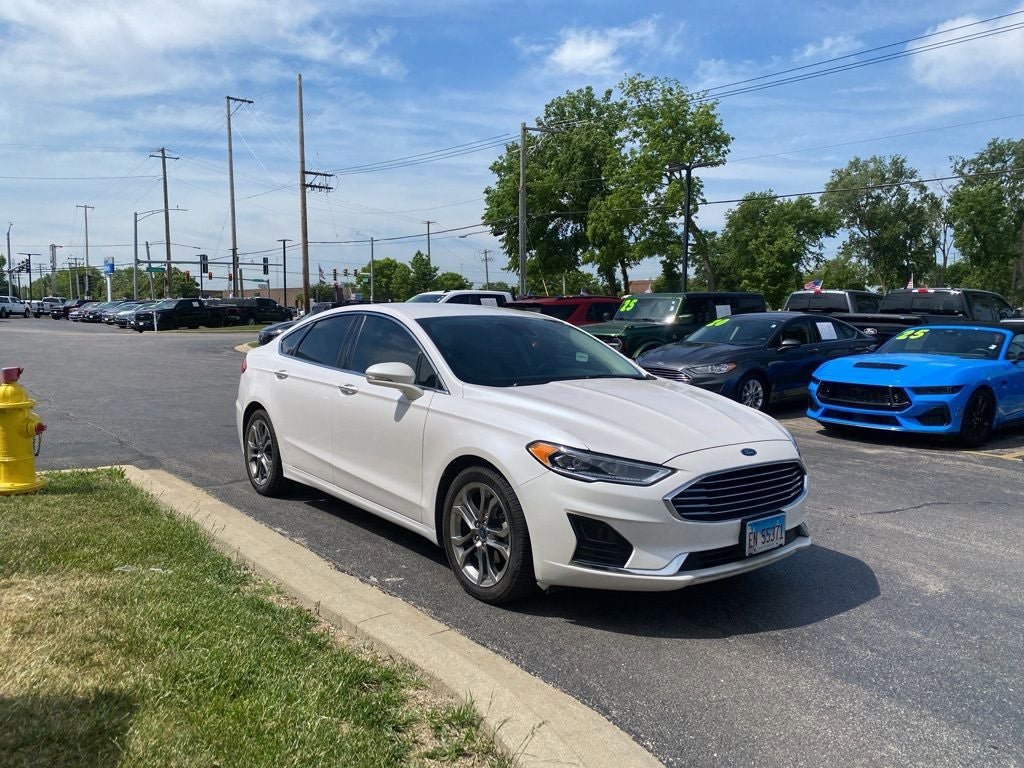 Certified 2019 Ford Fusion SEL FWD image 3
