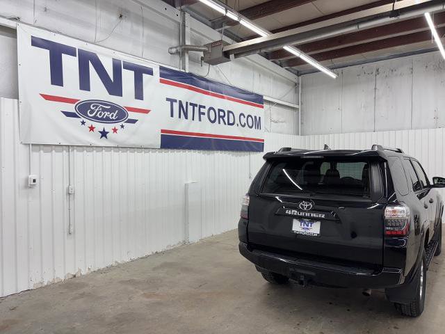 Used 2024 Toyota 4Runner SR5 image 2