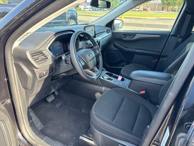 Certified 2025 Ford Escape Active AWD/4WD image 8