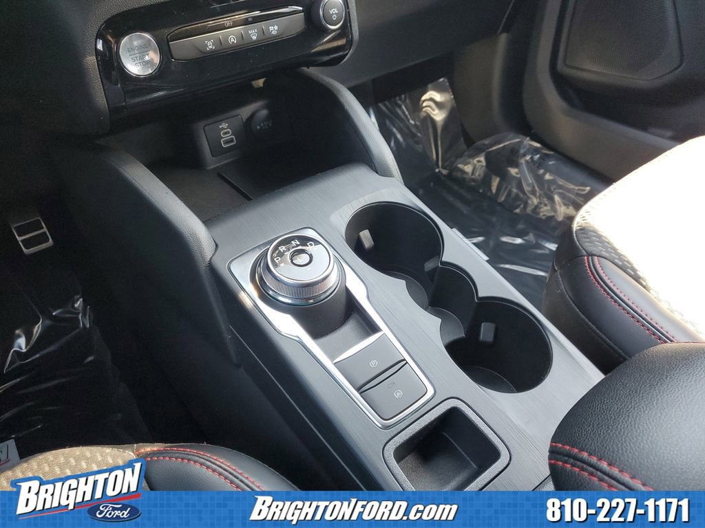 Certified 2024 Ford Escape ST-Line w/ Tech Pack #1 AWD/4WD image 29