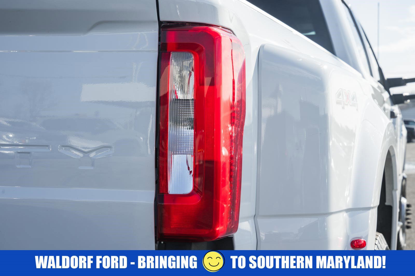 Certified 2024 Ford F350 XLT image 7