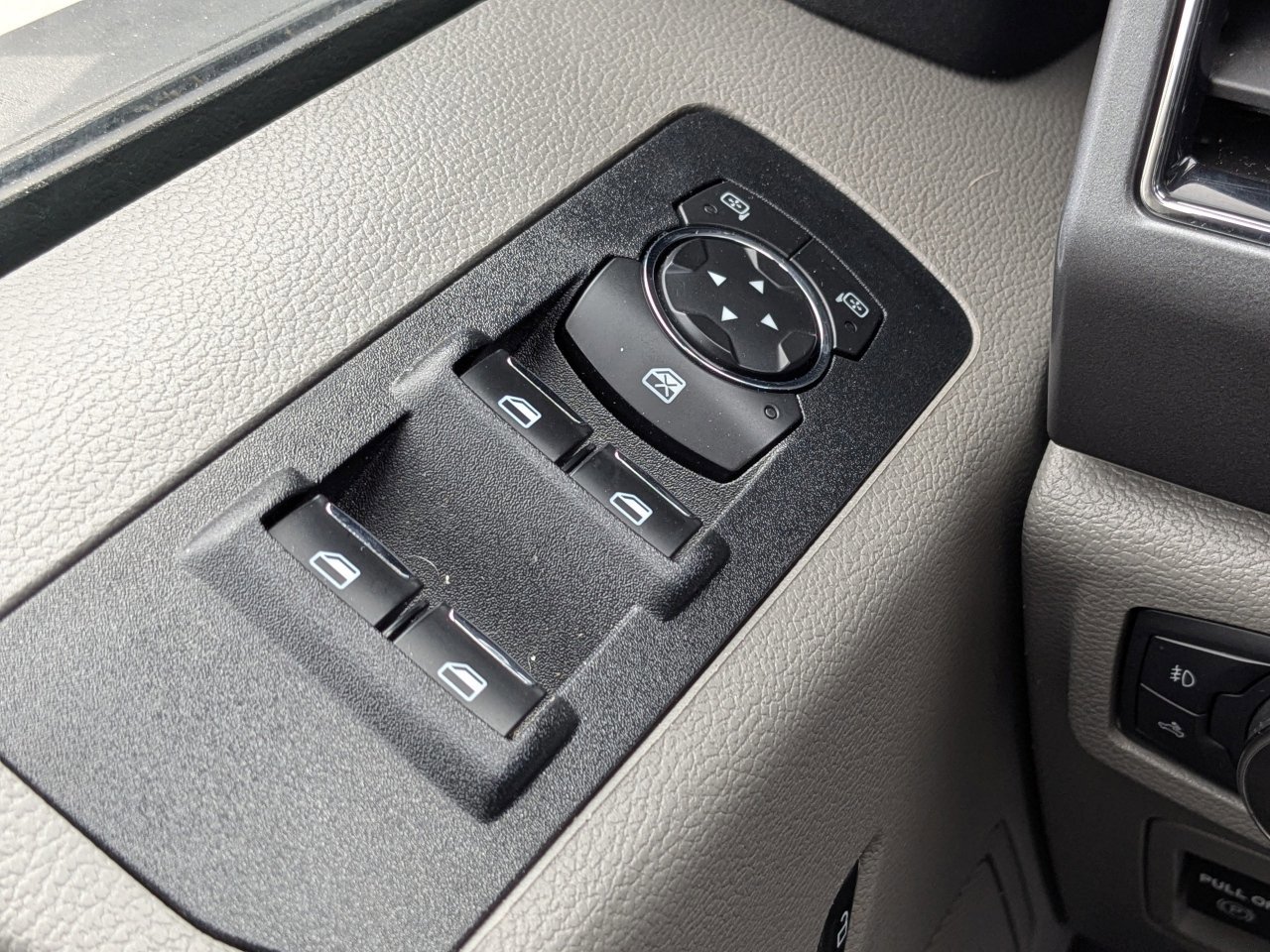 Certified 2020 Ford F150 XLT w/ Trailer Tow Package image 26