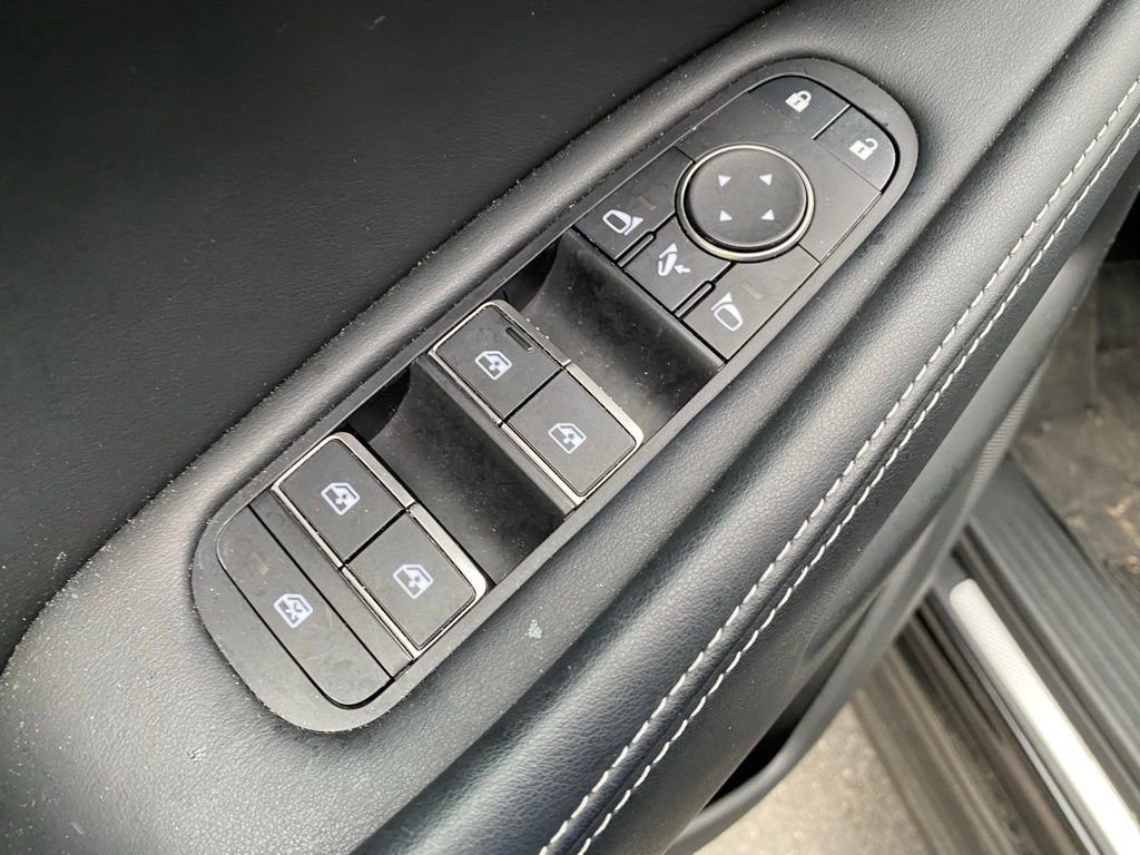 Used 2025 INFINITI QX60 Pure FWD image 13