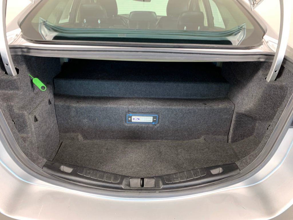 Certified 2017 Ford Fusion Energi SE FWD image 12