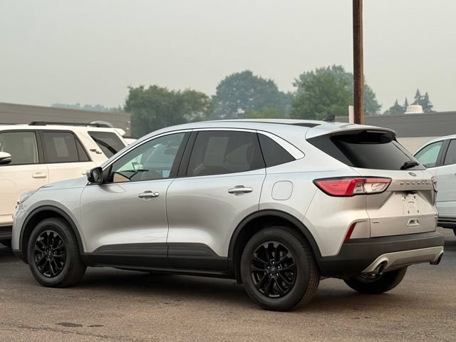 Certified 2020 Ford Escape SE AWD/4WD image 34