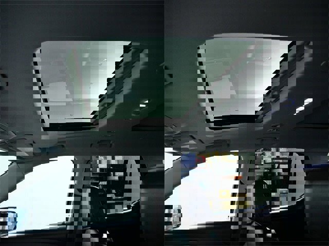 Used 2021 Chevrolet Traverse Premier w/ Redline Edition image 18