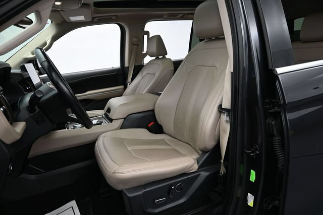 Certified 2024 Ford Expedition Limited RWD image 11