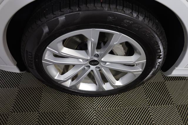 Used 2025 Audi Q7 3.0T Prestige AWD/4WD image 38