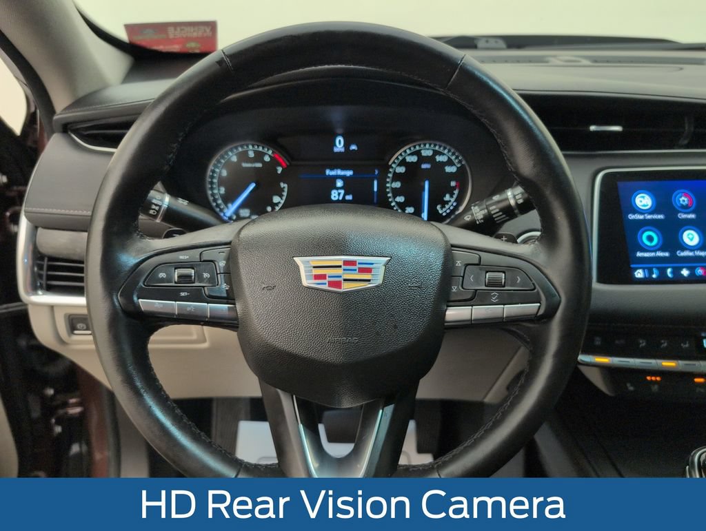 Used 2023 Cadillac XT4 Premium Luxury FWD image 34