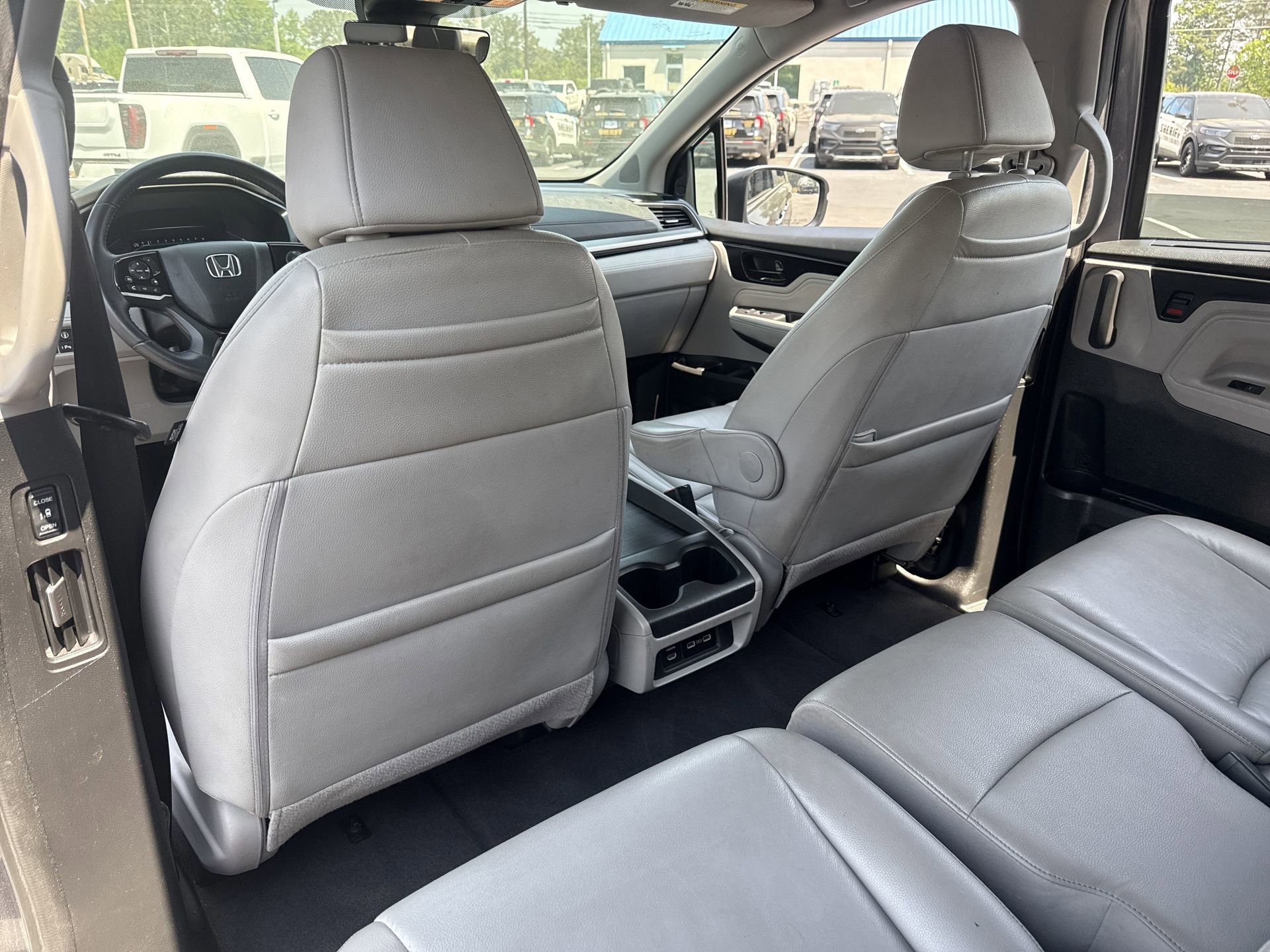 Used 2023 Honda Odyssey Touring image 25