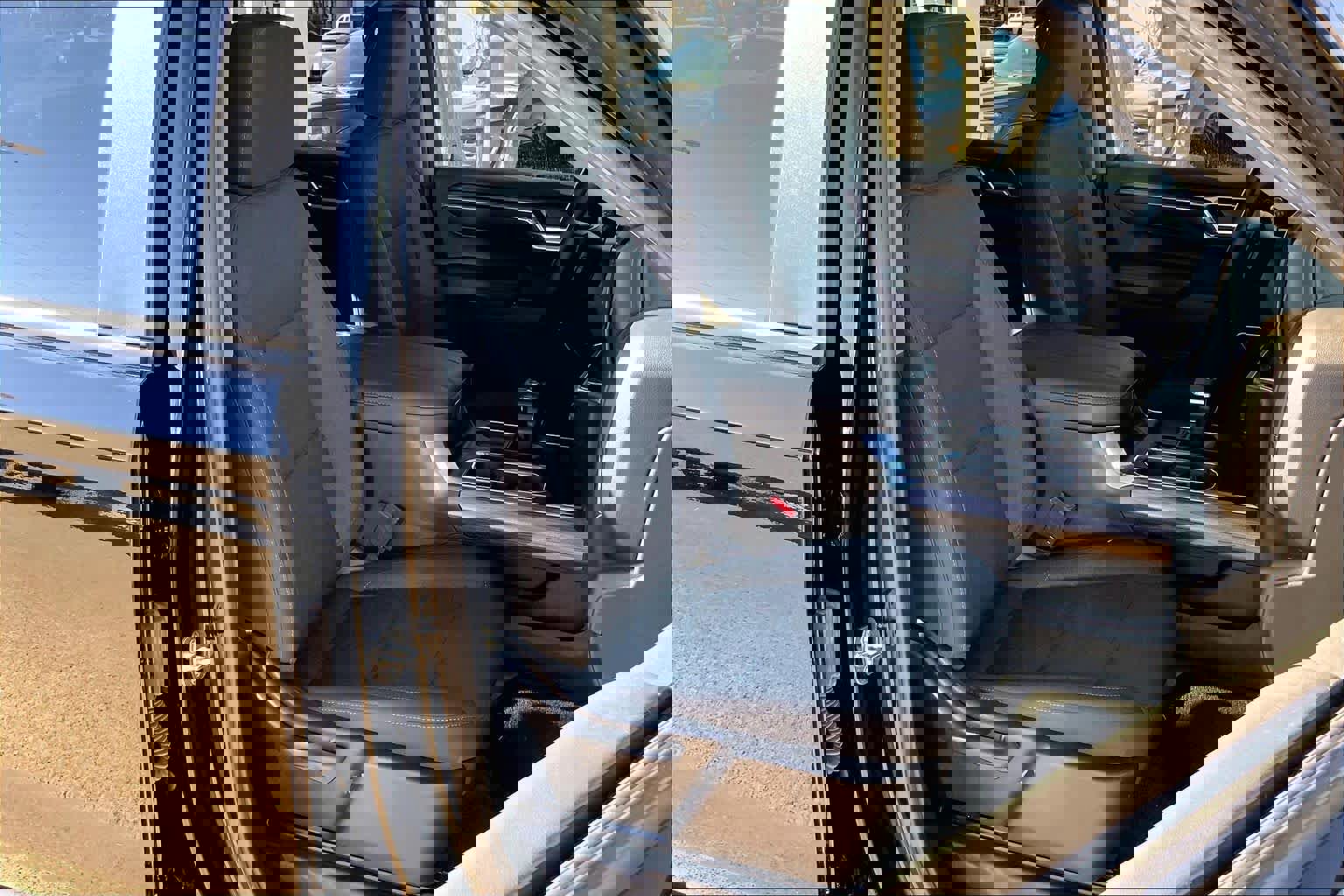 Used 2023 Chevrolet Silverado 1500 RST w/ Convenience Package II image 10