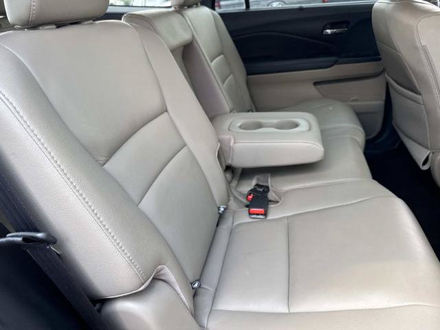 Used 2017 Honda Pilot Touring image 12