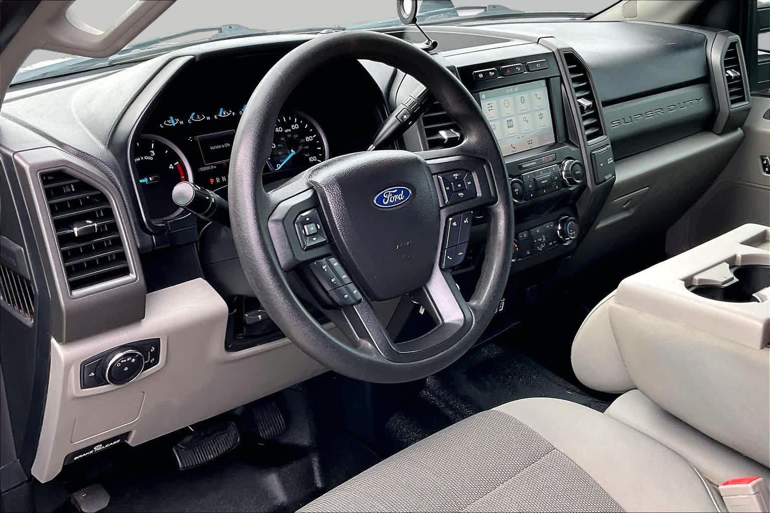 Certified 2019 Ford F250 XL w/ STX Appearance Package AWD/4WD image 16