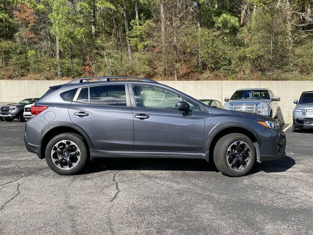Used 2023 Subaru Crosstrek 2.0i Premium image 2
