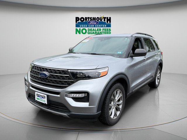 Certified 2022 Ford Explorer XLT w/ Equipment Group 202A AWD/4WD image 9