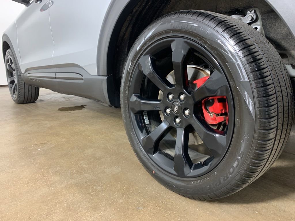 Certified 2024 Ford Explorer ST AWD/4WD image 17
