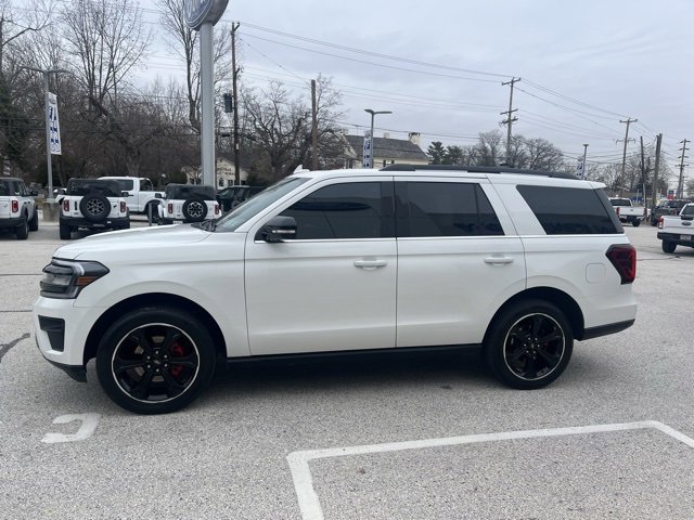 Certified 2022 Ford Expedition Limited image 8