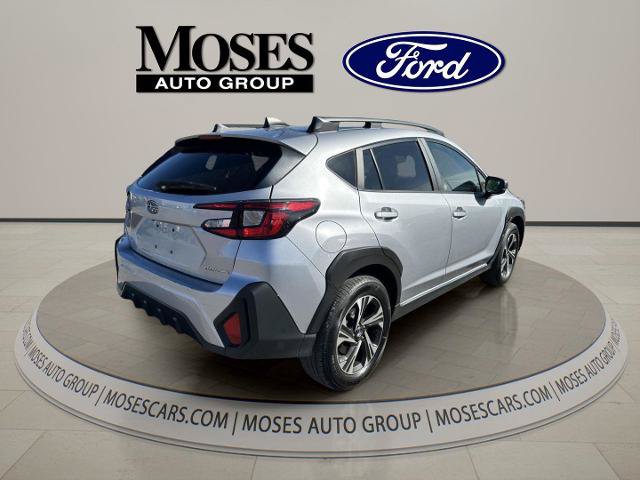 Used 2025 Subaru Crosstrek 2.5i Premium AWD/4WD image 3