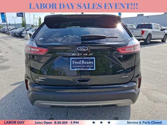Certified 2024 Ford Edge SEL w/ Convenience Package AWD/4WD image 5