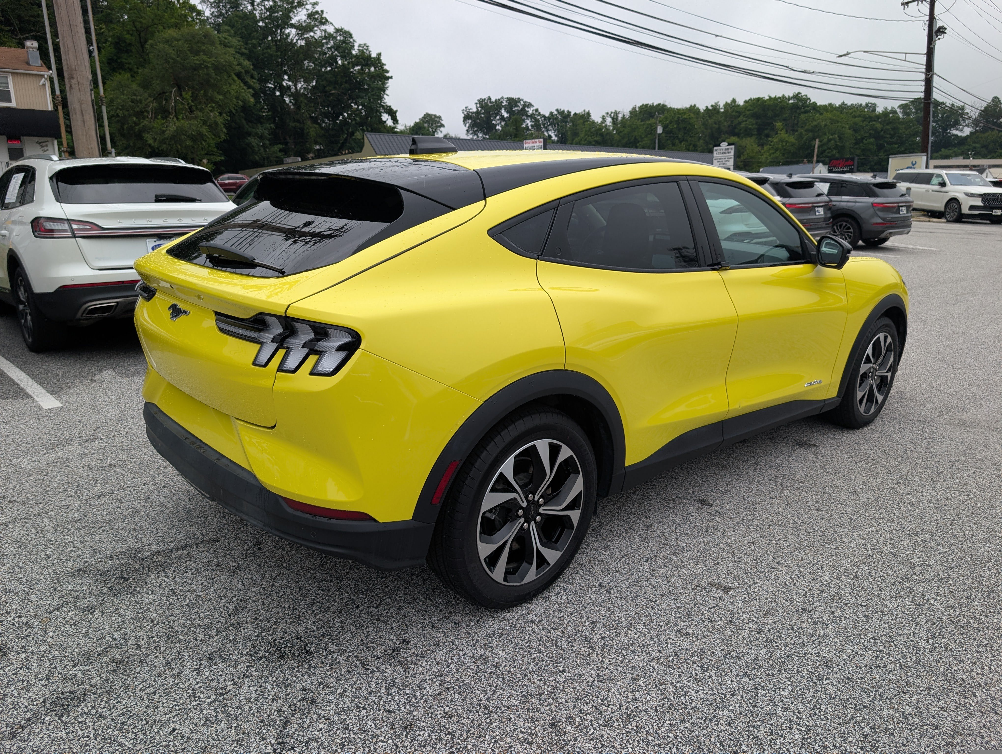 Certified 2025 Ford Mustang Mach-E Select w/ Comfort Package Lite AWD/4WD image 7